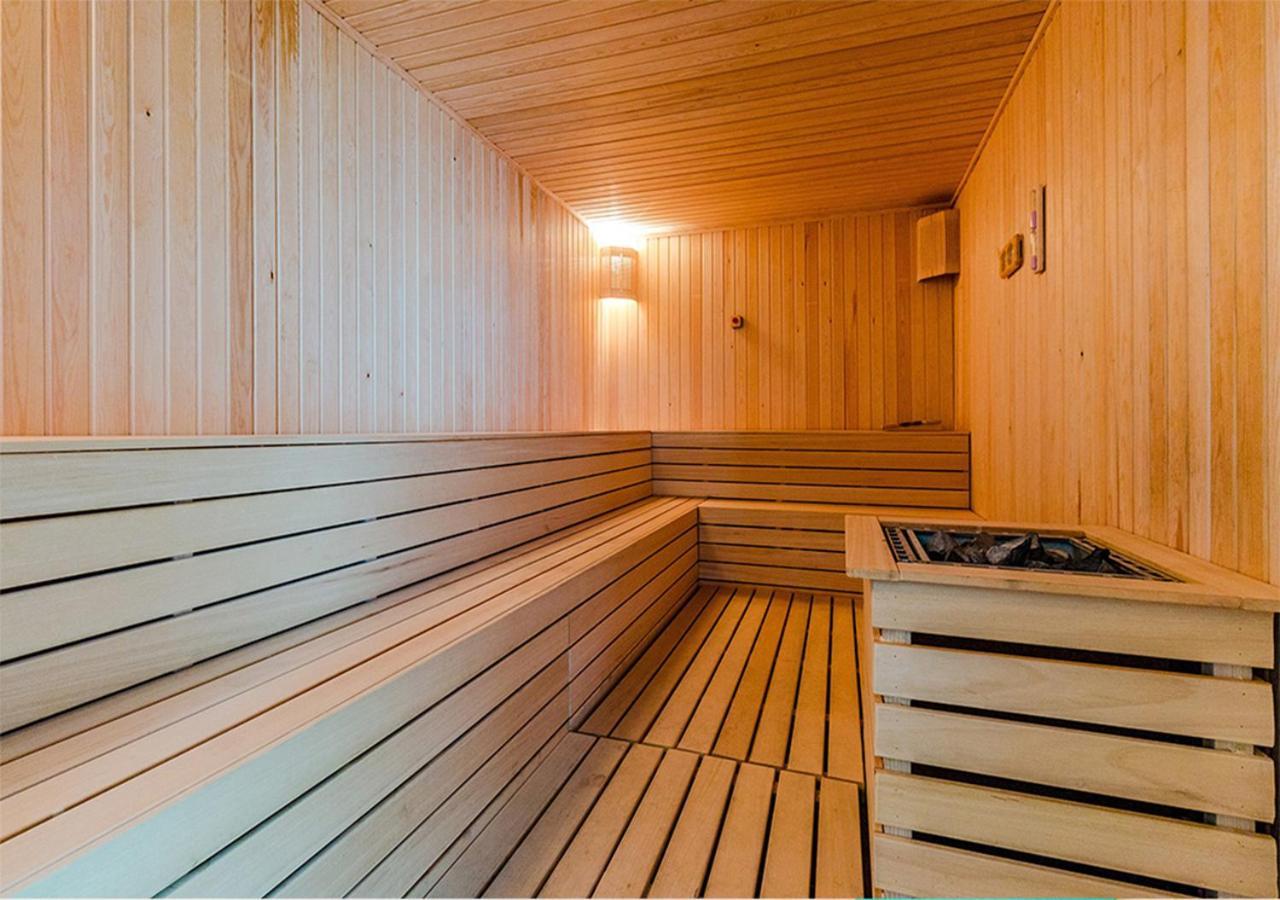 Azure Luxury Sky Apartment スコピエ エクステリア 写真